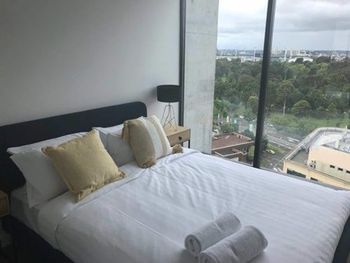 Coventry Haus Serviced Apartments - Accommodation Brisbane 4