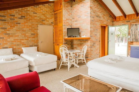 Crescent Head Resort & Conference Centre - Accommodation Brisbane 6
