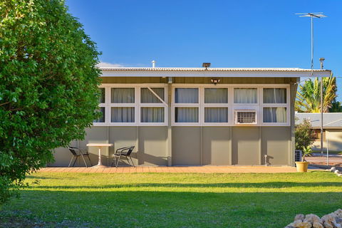 Getaway Villas Unit 38 10 - Accommodation Brisbane 0