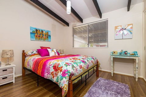 Magical Tomakin Getaway - Accommodation Brisbane 0