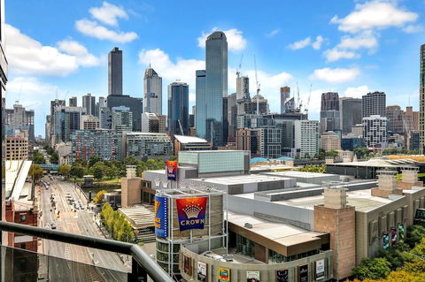 MJ Shortstay Whiteman St Apartments - Accommodation Brisbane 6