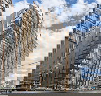 Ella 1BDR Melbourne Apartment - Accommodation Brisbane