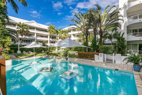 Poolside Apt In Alamanda Beachfront Resort 41 - Accommodation Brisbane 5