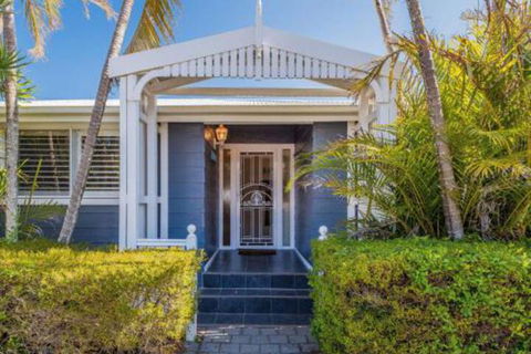Kenlee Family & Pet Friendly - Accommodation Brisbane 0