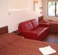 Cypress Pines Studio Villas - Accommodation Brisbane