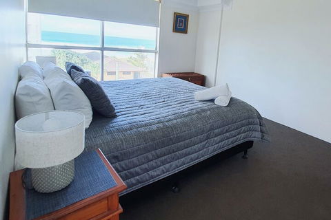 Surfers Chalet - Accommodation Brisbane 6