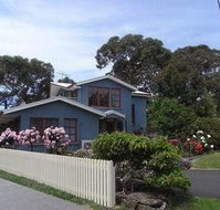 Anchlia Waterfront Cottage - Accommodation Brisbane