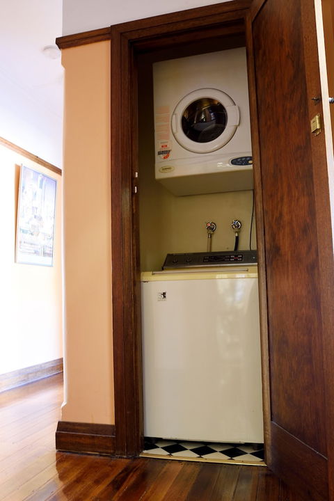Apartments Downtown - Accommodation Brisbane 1