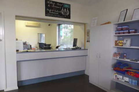 Hilltop Motel - Accommodation Brisbane 3