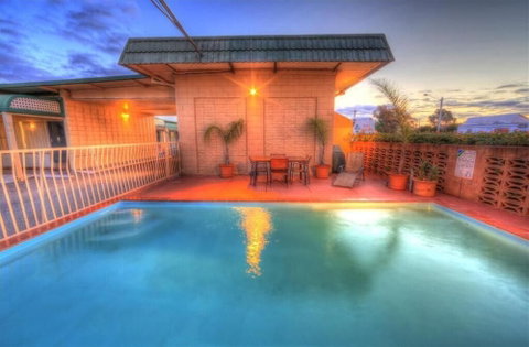 Silver Haven Motor Inn - Accommodation Brisbane 2