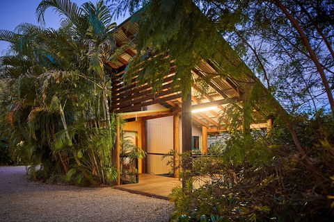 Dayboro Cottages & Llama Walks - Accommodation Brisbane 4