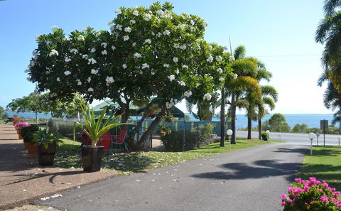 Ocean View Motel Bowen - Accommodation Brisbane 0