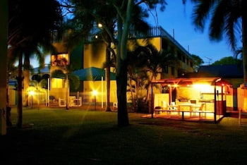 Sky View Units - Accommodation Brisbane 2
