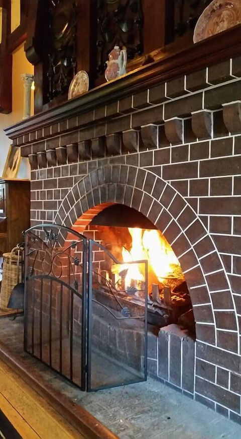 Petersons Armidale Winery & Guesthouse - Accommodation Brisbane 3
