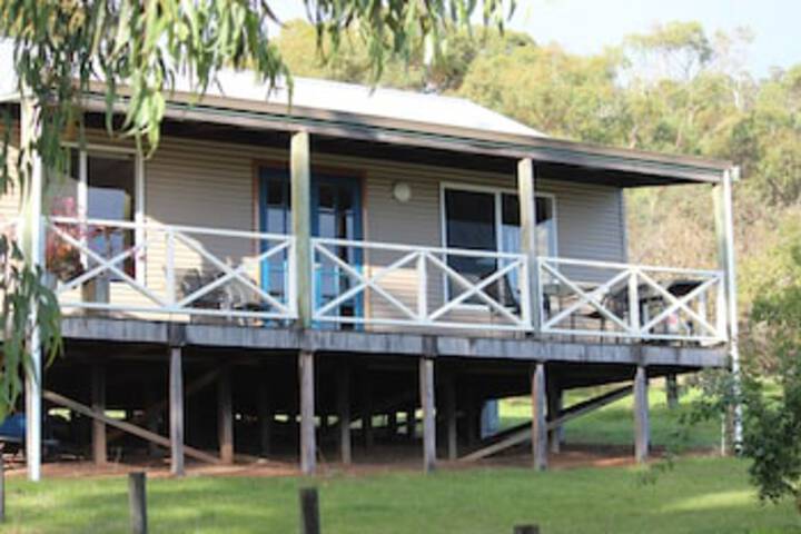 Denbarker WA Accommodation Brisbane