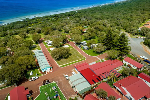 BIG4 Emu Beach Holiday Park - Accommodation Brisbane 1