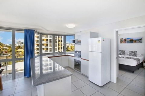 Catalina Resort - Accommodation Brisbane 7