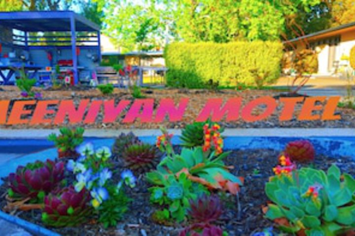 Dumbalk North VIC Accommodation Brisbane