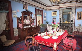 Historic Stannum House - Accommodation Brisbane 5
