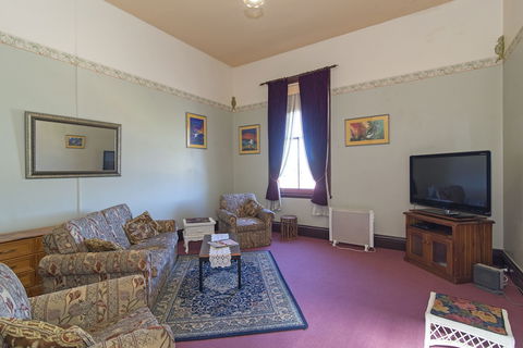 Historic Stannum House - Accommodation Brisbane 6