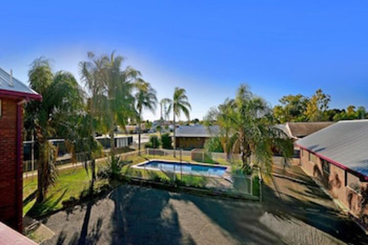 Bourke NSW Accommodation Brisbane