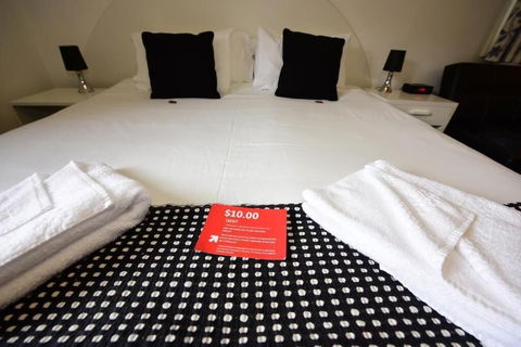 Black Bear Inn - Accommodation Brisbane 4