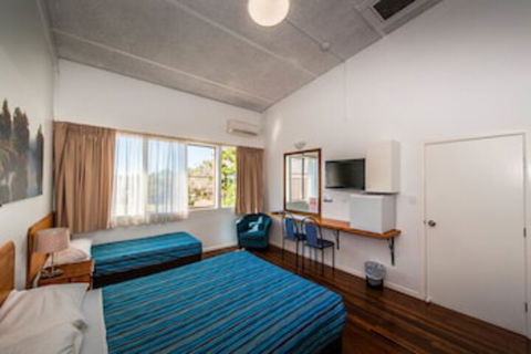 Diggers Tavern - Accommodation Brisbane 0