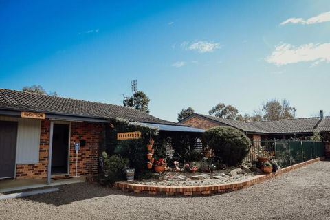 Denman Motor Inn - Accommodation Brisbane 1