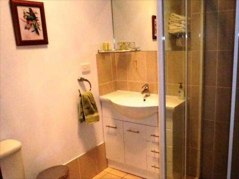 Peaceful Palms B & B - Accommodation Brisbane 5
