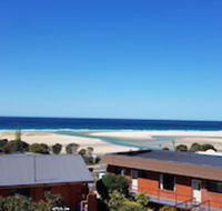 Blue Seas Holiday Villas - Accommodation Brisbane
