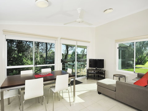 NRMA Eastern Beach Holiday Park - Accommodation Brisbane 4