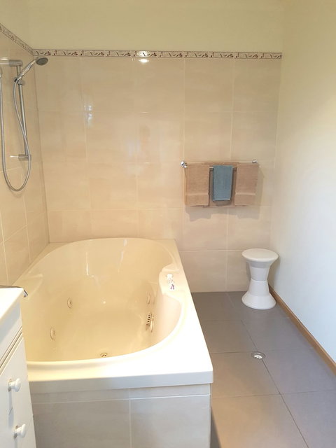 Driftwood Strahan Villas - Accommodation Brisbane 4