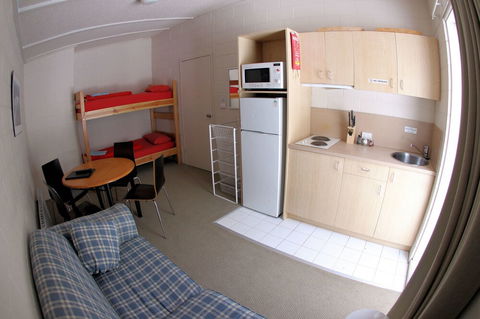 Sugarbush Lodge & Apartments - Accommodation Brisbane 2