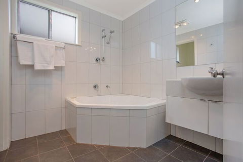 Hamilton Town House Motel - Accommodation Brisbane 2