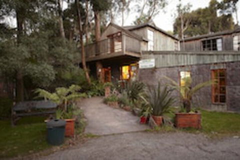 Crayfish Creek Van & Cabin Park - Accommodation Brisbane 0