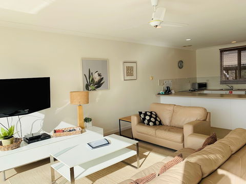 The Bluff Resort Apartments - Accommodation Brisbane 2