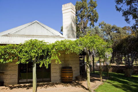 Eco-luxe At Mount Avoca - Accommodation Brisbane 2