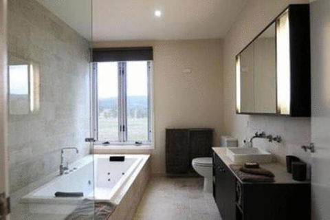 Eco-luxe At Mount Avoca - Accommodation Brisbane 7