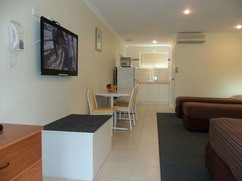 Emu Point Motel & Apartments - Accommodation Brisbane 6