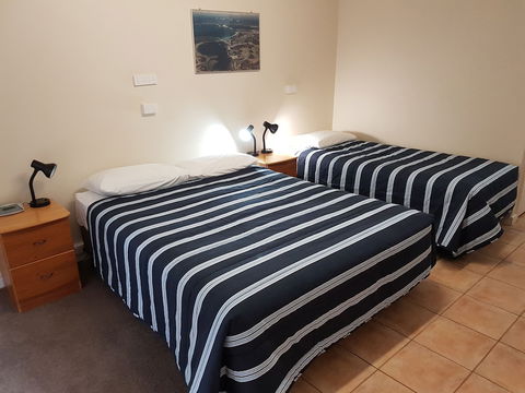 Emu Point Motel & Apartments - Accommodation Brisbane 5