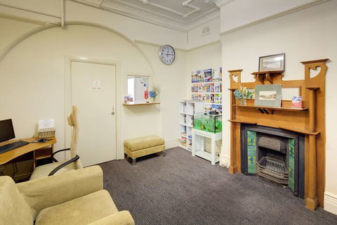Neutral Bay Lodge - Accommodation Brisbane 1