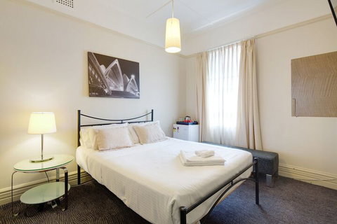 Neutral Bay Lodge - Accommodation Brisbane 4