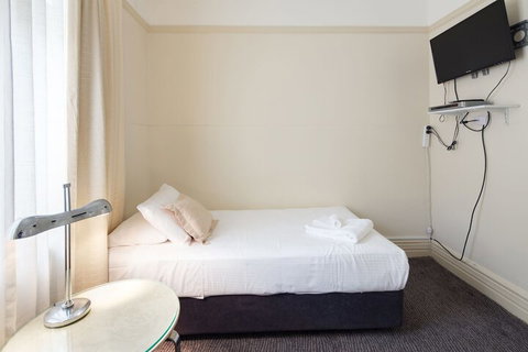 Neutral Bay Lodge - Accommodation Brisbane 5