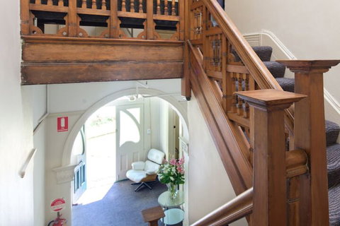 Neutral Bay Lodge - Accommodation Brisbane 2