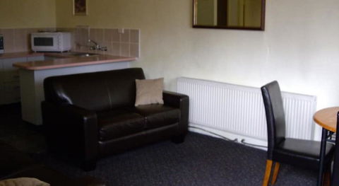 Estelle Kramer Motor Inn - Accommodation Brisbane 2