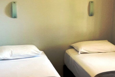 Restawile Motel - Accommodation Brisbane 6