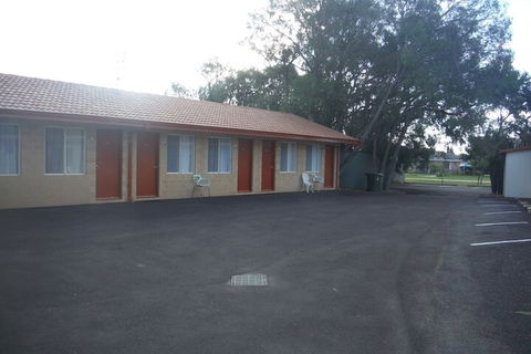 Restawile Motel - Accommodation Brisbane 2