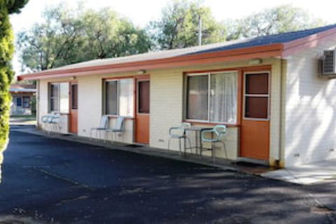 Restawile Motel - Accommodation Brisbane 0