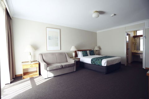 Cascades Motor Inn - Accommodation Brisbane 5
