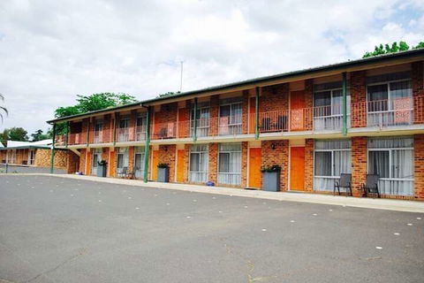 Cascades Motor Inn - Accommodation Brisbane 1